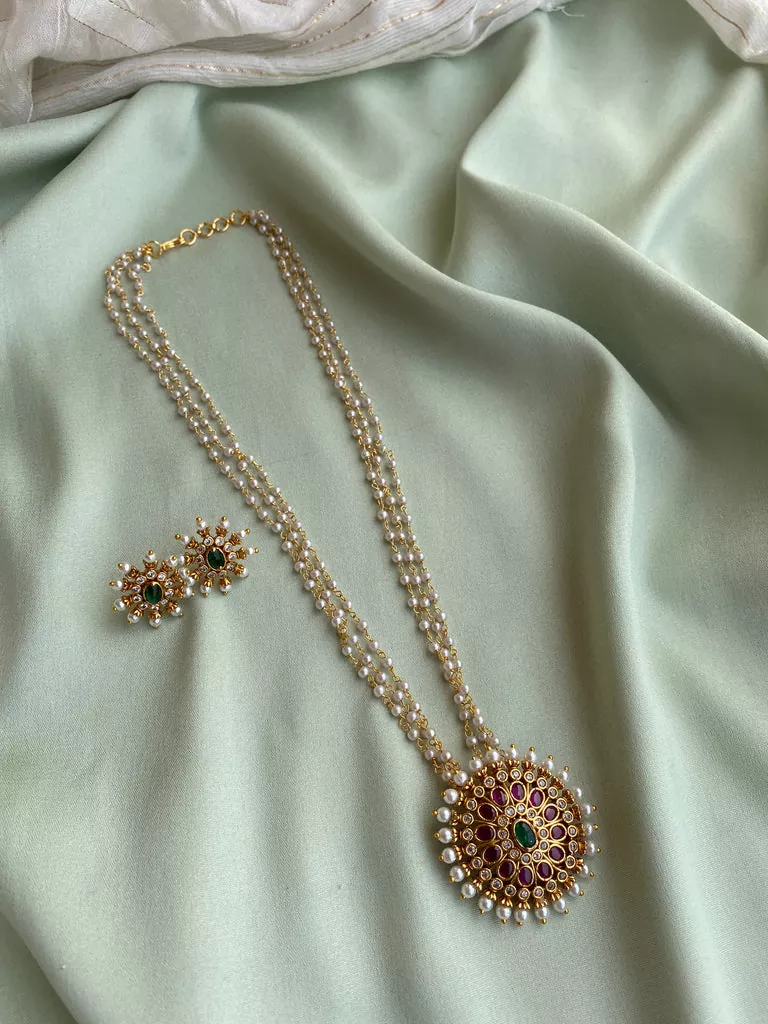 Pearl Kemp Short Kemp Haram with earrings
